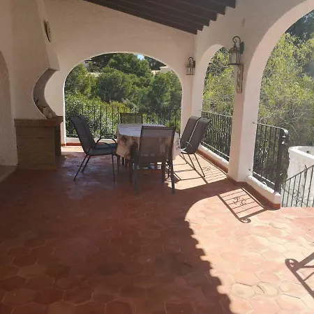 Villa Vina B-2 *